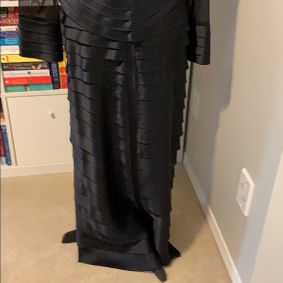 2pce.Skirt & top - Picture 4 of 11